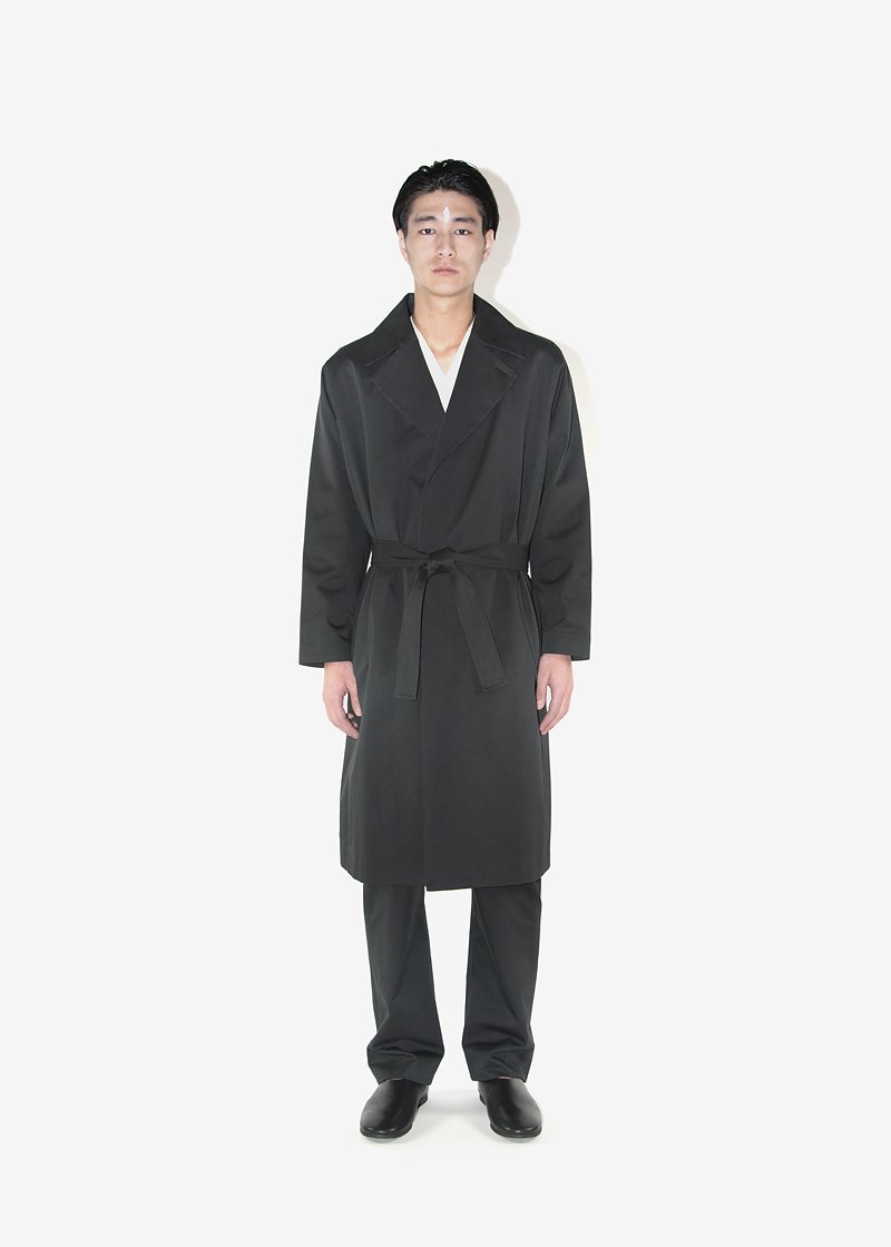31. Twill-weave organic cotton trench coat and slacksConstructed with a minimal composition of planes.
