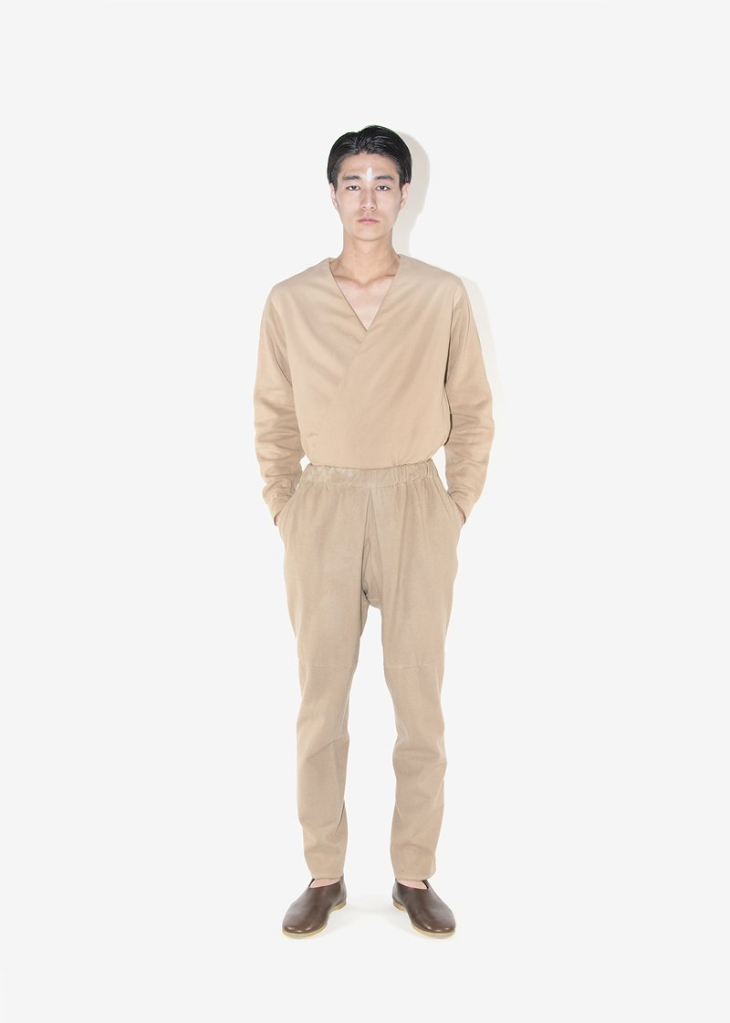 64. Herbal dyed pure woolen work pants and organic cotton sweatshirt100% pure sheep's light melton woolen work pants. The color comes from an areca catechu herbal dye. The sweat shirt is made from organic cotton flannel fleece lined sweat fabric.