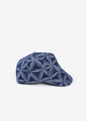 72. Flower of Life Kurume-kasuri hat - natural indigoMade of hand-loomed organic cotton Kurume-kasuri textile with symbolic Flower of Life motif. The kasuri worn by Shotoku Taishi (Prince Shotoku, Asuka period) is housed in the Horyu-ji Temple Homotsukan Museum. It is thought to be the oldest kasuri in Japan dating from around the sixth century, when Buddhism was first introduced to Japan.