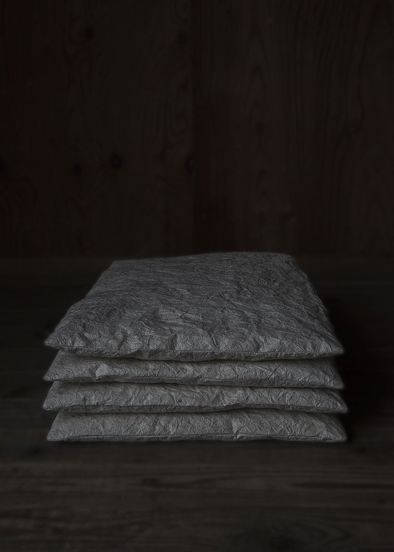 15. Washi zabutonThis handmade washi made from Tosa kozo get their light green color from the bark. The wild materials are transformed into fine washi paper. It is born only through the care of hands and the passage of time.