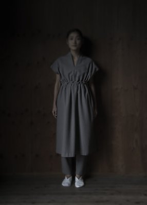 33. Herbal dyed pure woolen dress | grayMade from 100% pure sheep's light melton. With 100% linen lining. Colors are produced with herbal dyes ; logwood for black, areca catechu for gray, and pomegranate for brown.