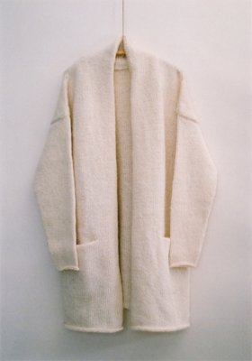 17.Iceland wool knit big collar cardiganIceland wool is light weight and worm. Be superior to water repellency and strong.