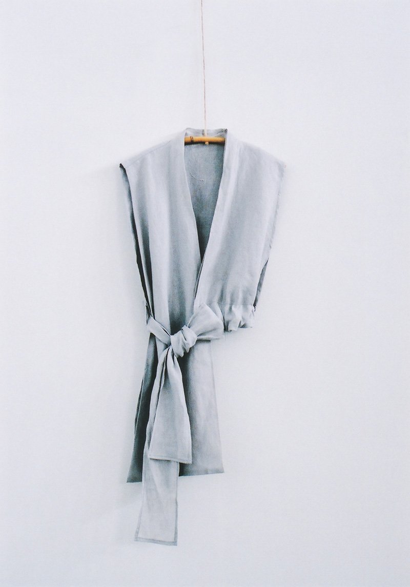 Light linen ancient jacket