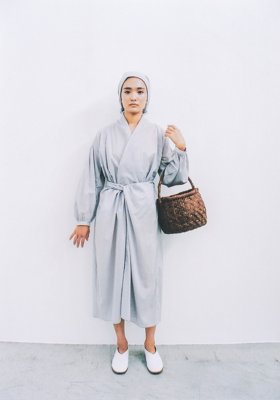 Organic cotton light lawn mythic wrapped dress, Wild grapevine basket