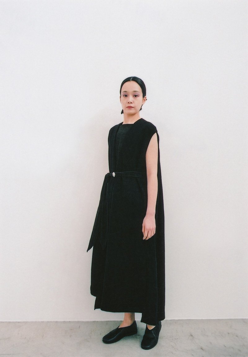 Ancient mythic ceremony dress, Naturally tanned leather first fork shoes