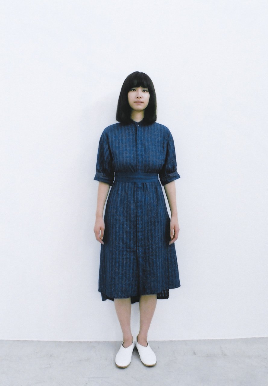 Khadi Nadeshiko woodblock printing precious Ryukyu indigo dyed shirt dress