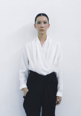 Beautiful light linen haori shirt jacket and wrapped pants