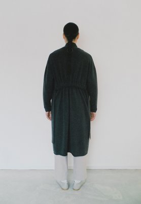 Cashmere is very warm, soft to the touch, and light and comfortable to wear.