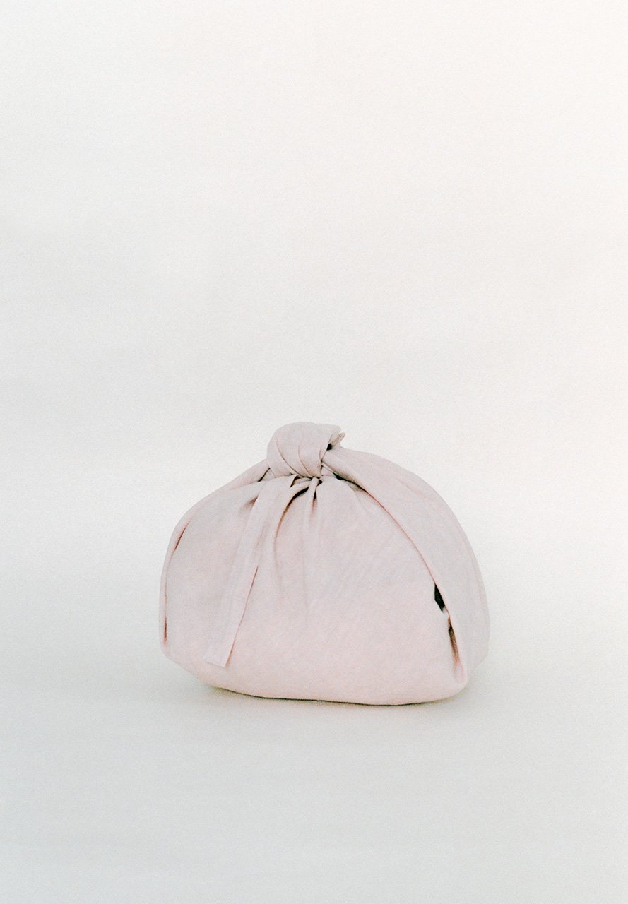 Art Direction: COSMIC WONDERPhotography: Ai NakagawaModel: Aiko Koike, Kotaro