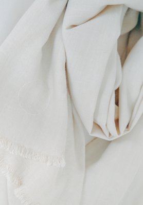 Hand woven Eri silk shawl from “Ryugu”