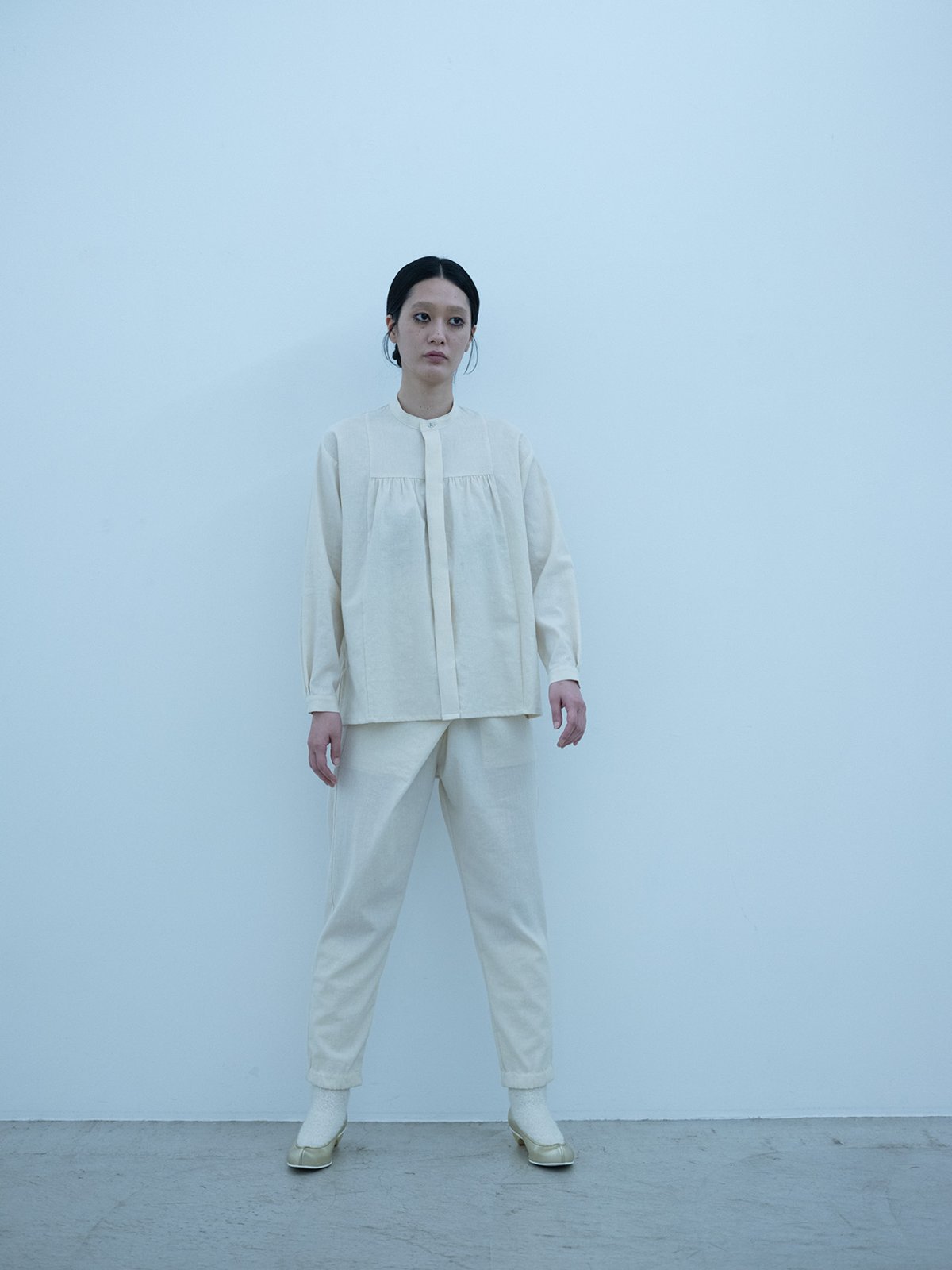 Light merino wool linen cotton glencheck elegant gathered shirt, Light merino wool linen cotton glencheck wrapped pants with elastic hem