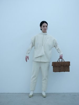 Light merino wool linen cotton glencheck elegant gathered shirt, Herringbone shetland wool dolman sleeve vest, winter folk pants and tasuki sash bag, Cashmere Silk knit tenugui, Wild grapevine picnic basket