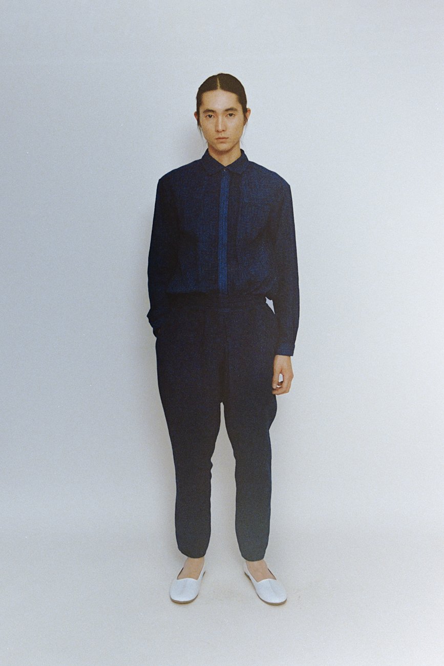 Organic cotton broadcloth open-collared shirt. Flower of Life Sashiko Tattsuke pants. The dye is Ryukyu indigo.
